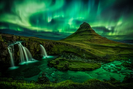 Effulgence of Kirkjufell Effulgence of Kirkjufell